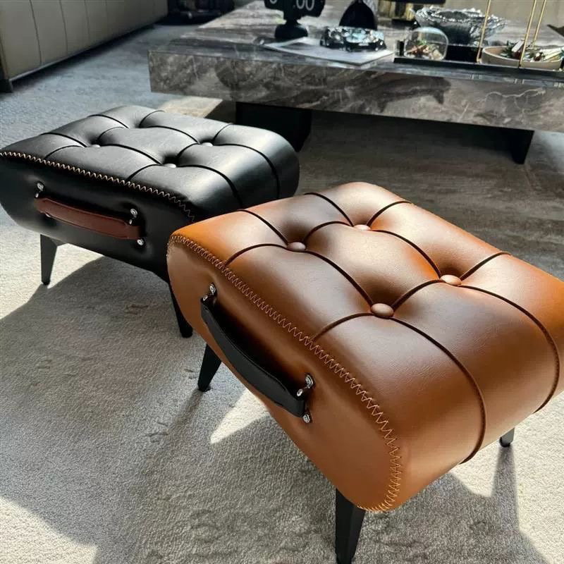 Küçük tabure yağlı mumlu deri  - Luxury Bags Entry incelemesi ve fiyatı