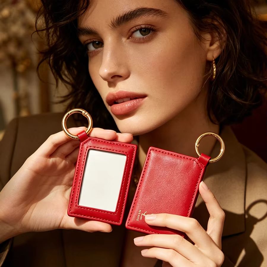 YSL Kırmızı Deri Kare Mini Cep - Luxury Beach Bags Ysl incelemesi ve fiyatı